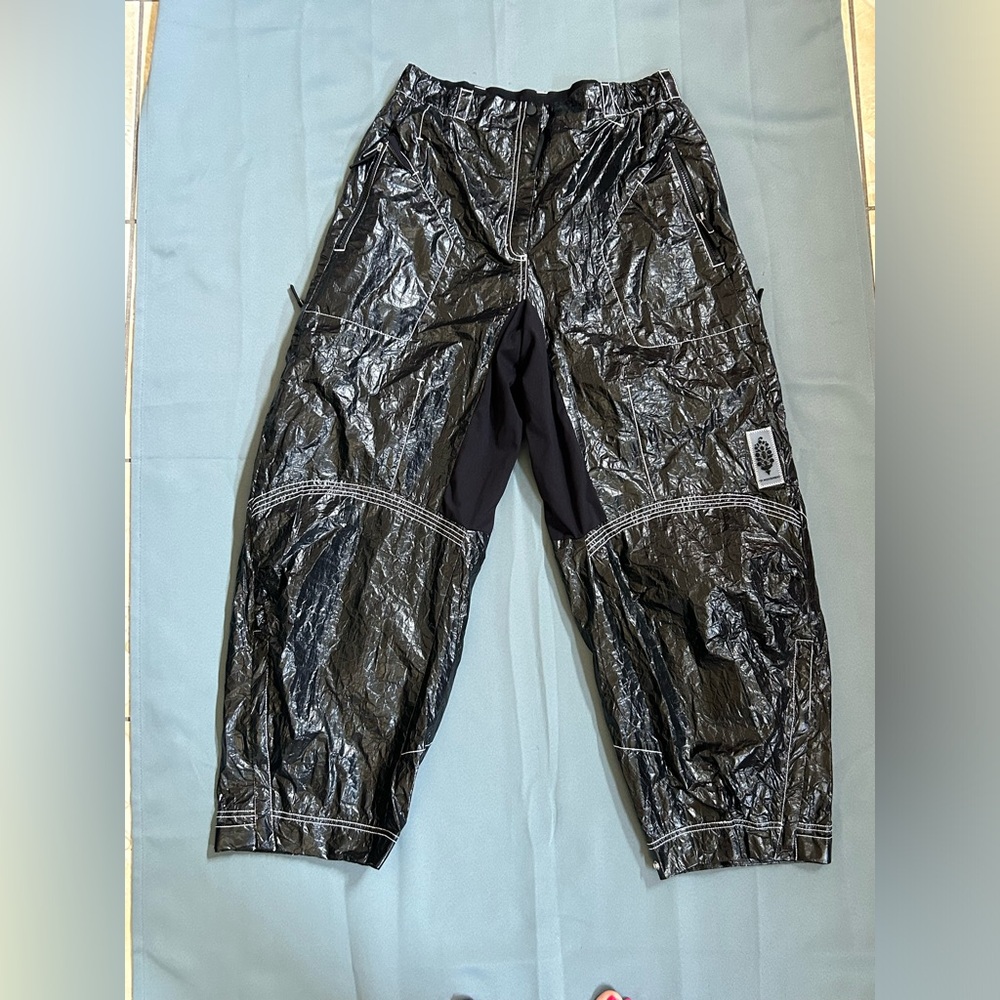 Free People Movement Rough Rider Rich Black Elastic Parachute Tyvek Pants NWOT M - Picture 6 of 16